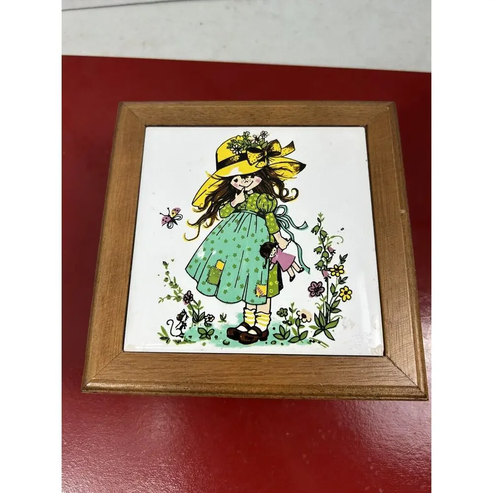Vintage Holly Hobbie Tile Top Jewelry Trinket‎ Box Felt Divided Insert READ